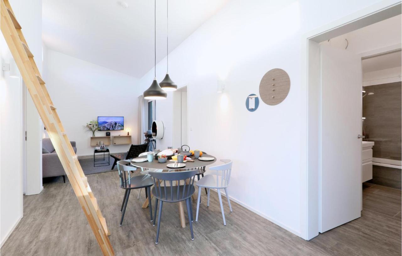 2 Bedroom Awesome Home In Lembruch-Duemmer See エクステリア 写真