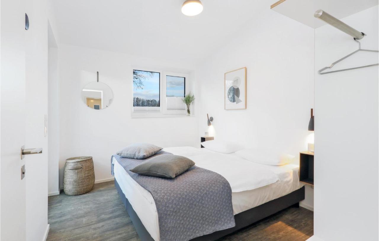 2 Bedroom Awesome Home In Lembruch-Duemmer See エクステリア 写真
