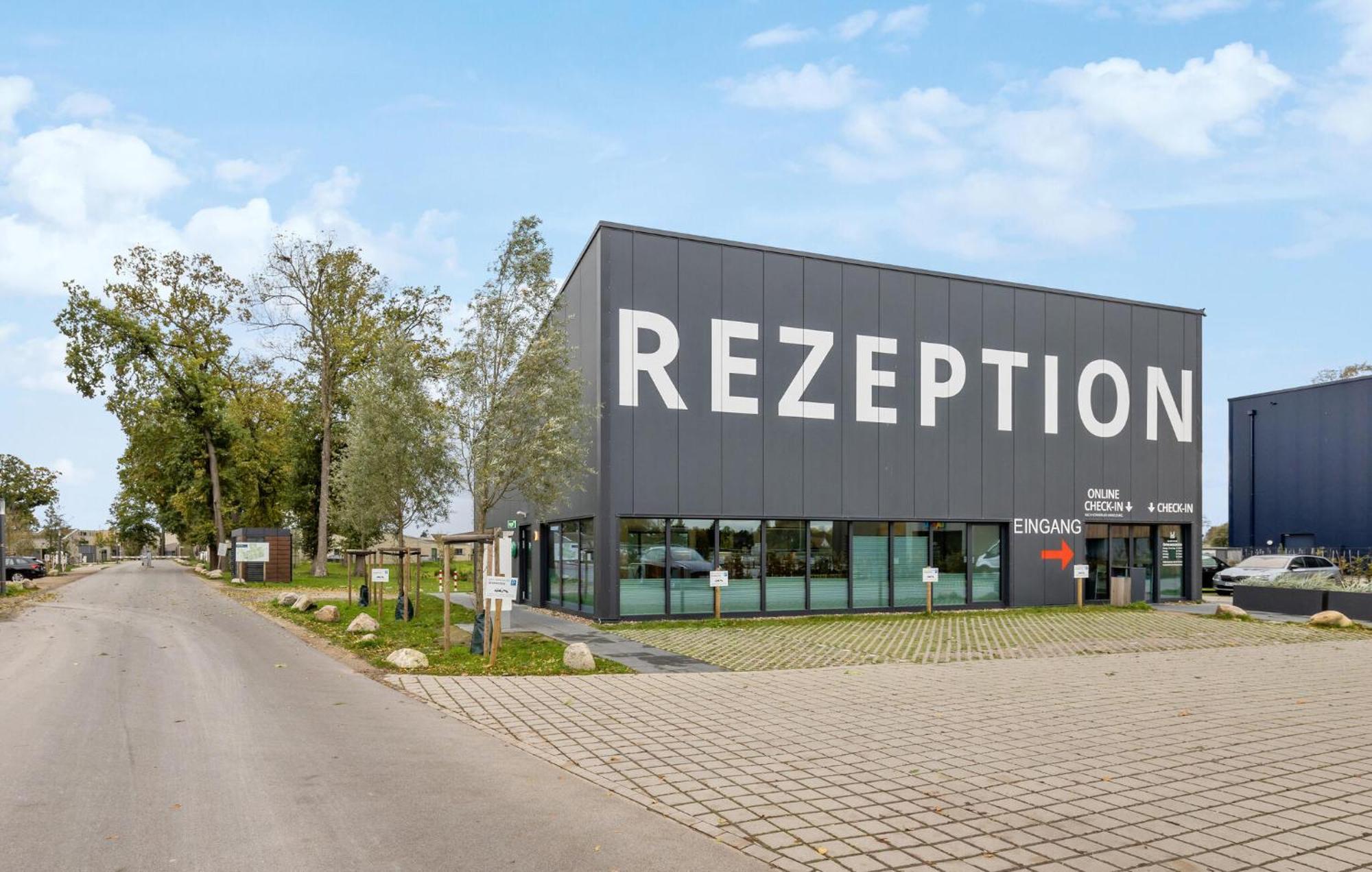 2 Bedroom Awesome Home In Lembruch-Duemmer See エクステリア 写真